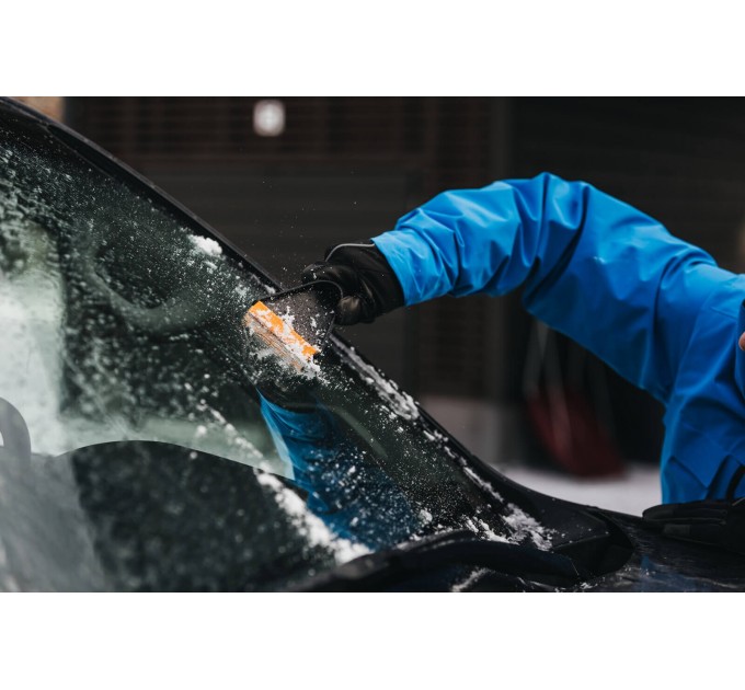 Скребок для льоду і щітки Fiskars SnowXpert 143062 (1019352)