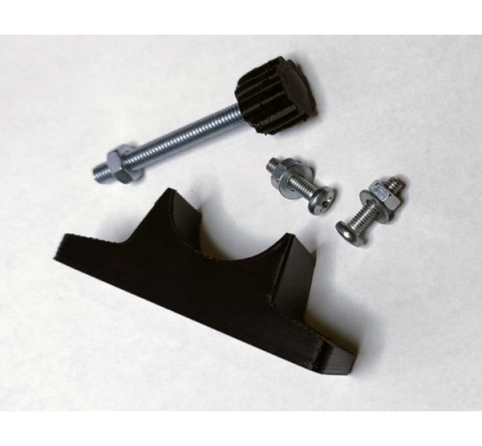 Кріплення для корпуса на штангу металошукача