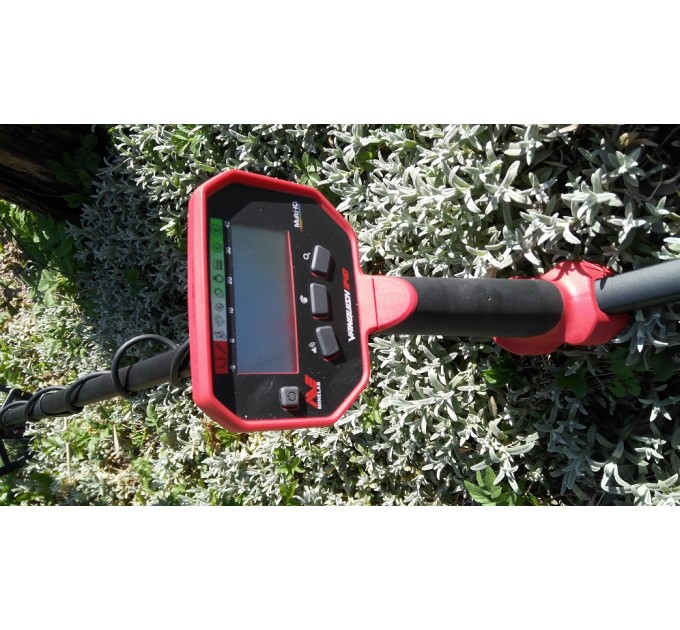 Металошукачі MINELAB VANQUISH 340