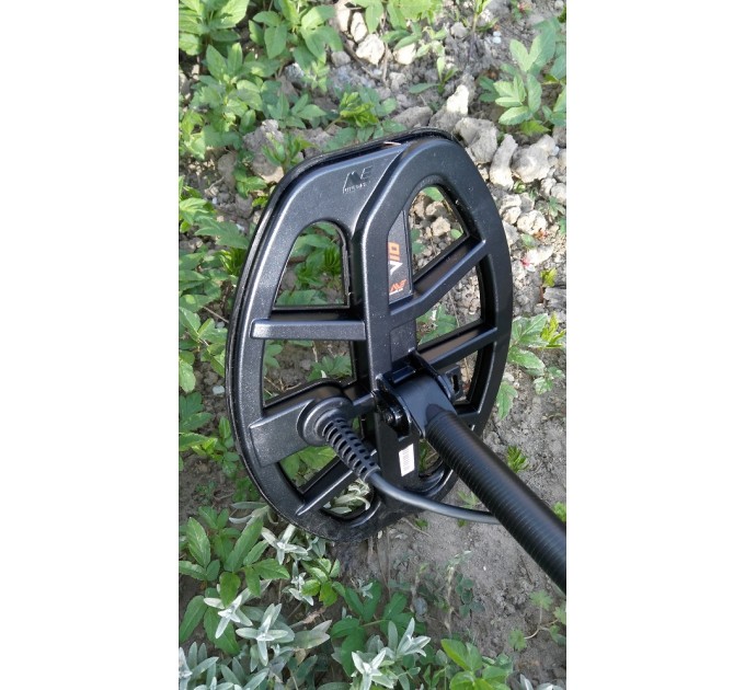 Металошукачі MINELAB VANQUISH 440