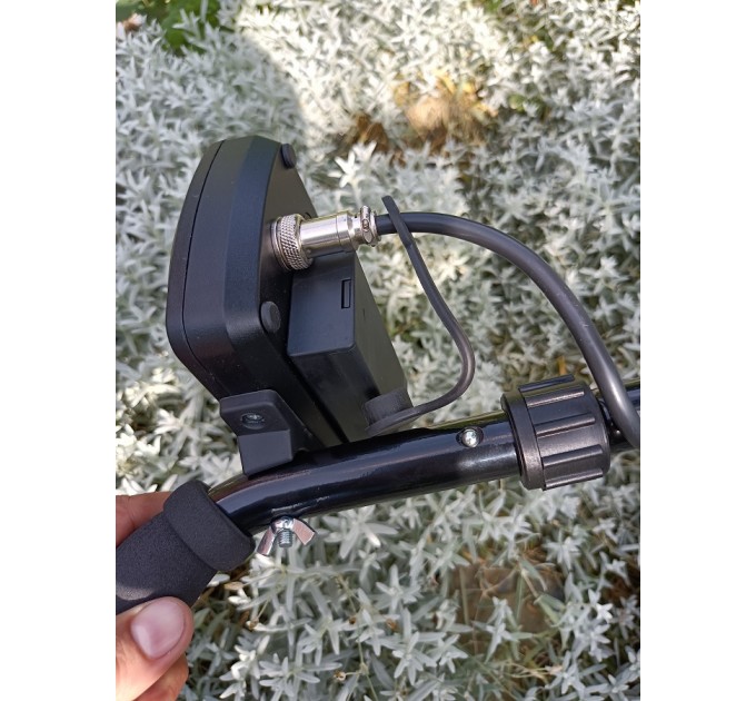 ОРЕНДА МЕТАЛОШУКАЧА Quasar Arm