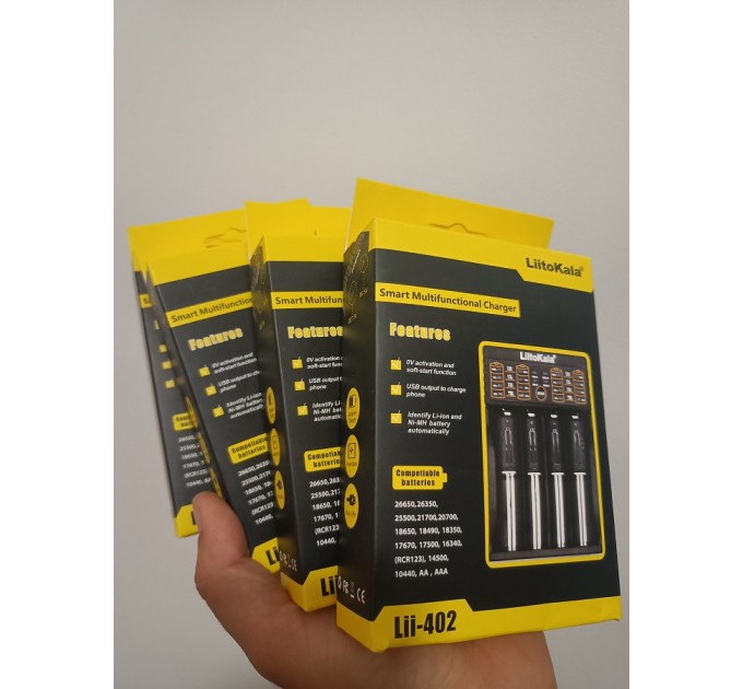 Зарядний пристрій LiitoKala Lii-402 18650, АА, ААА
