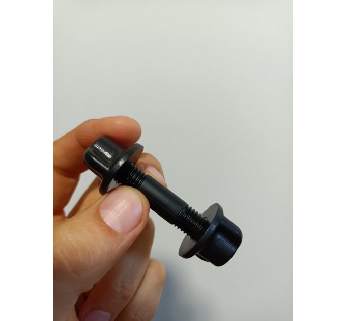 Болти на пошукові котушки (10 мм)-3,5см