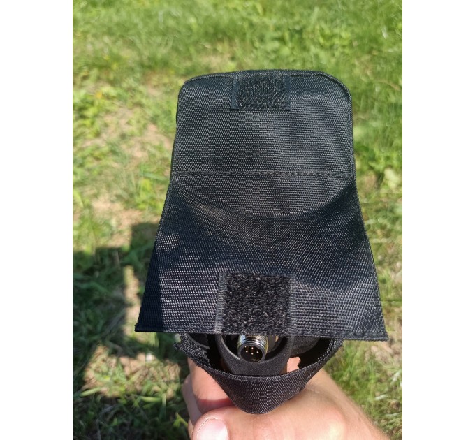 Каплезахистний чохол Equinox 700/900