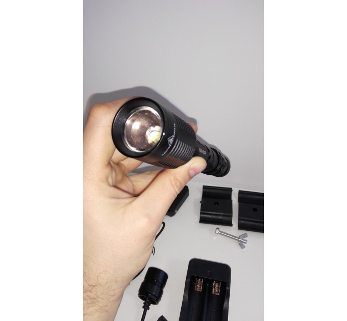 Ліхтар Тактичний WD240-T6, під рушницю