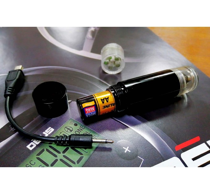 Зарядний пристрій XP від батарейки AA